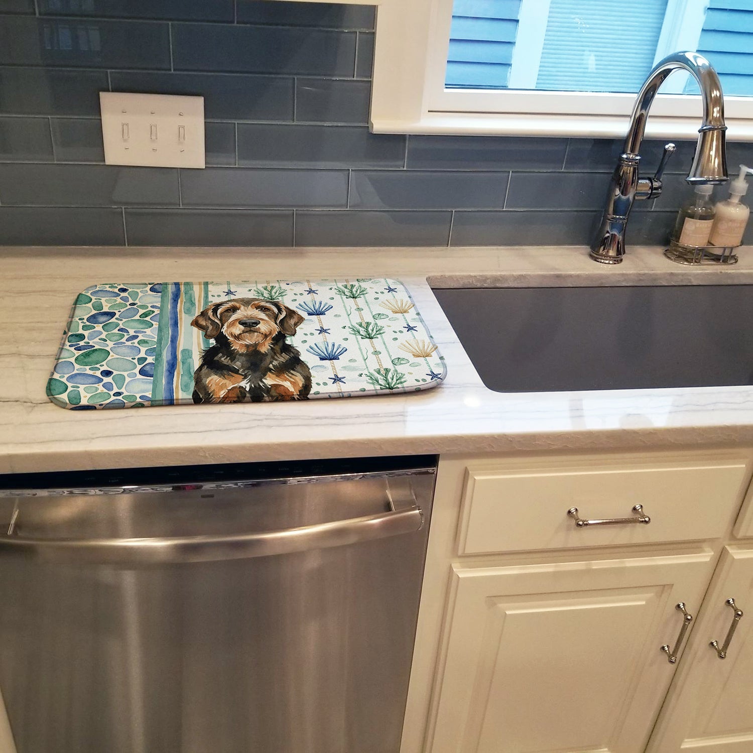 Black and Tan Otterhound Coastal Sea Glass Dish Drying Mat Absorbent Dish Drying Mat Pad for Kitchen Counter Dish Drainer Mat for Countertop, 14 x 21", Multicolor