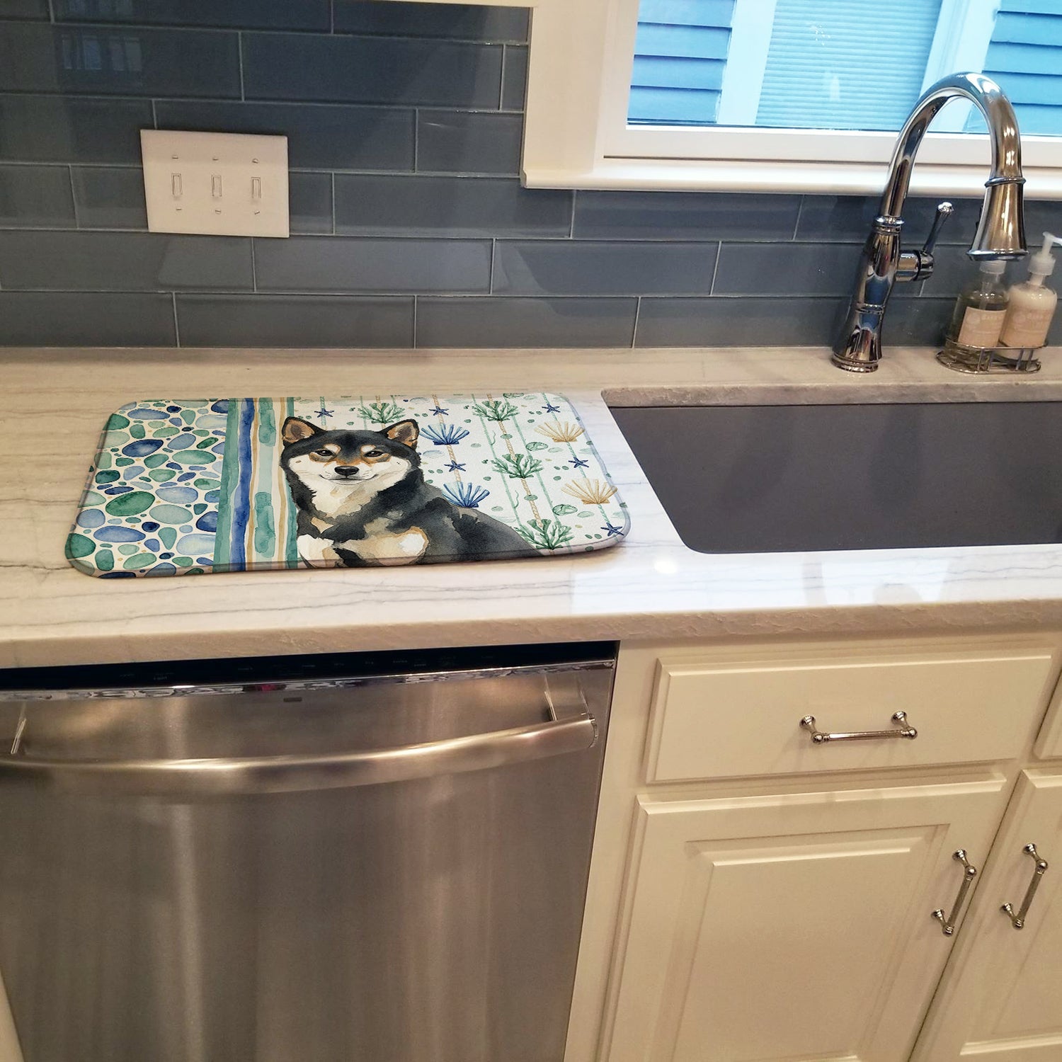 Black and Tan Shiba Inu Coastal Sea Glass Dish Drying Mat Absorbent Dish Drying Mat Pad for Kitchen Counter Dish Drainer Mat for Countertop, 14 x 21", Multicolor