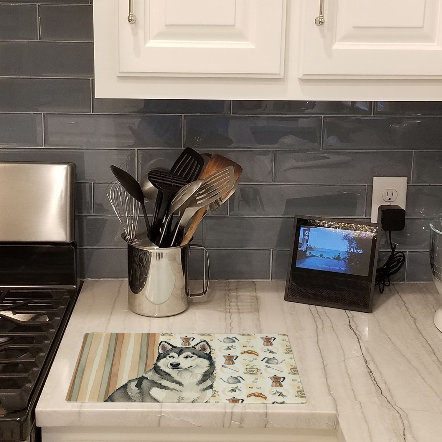 Gray and White Alaskan Malamute Coffee Bar Cutting Board Tempered Glass Kitchen Cutting Surface, Heat Resistant Chopping, Non-Slip Feet, Food Prep & Serving