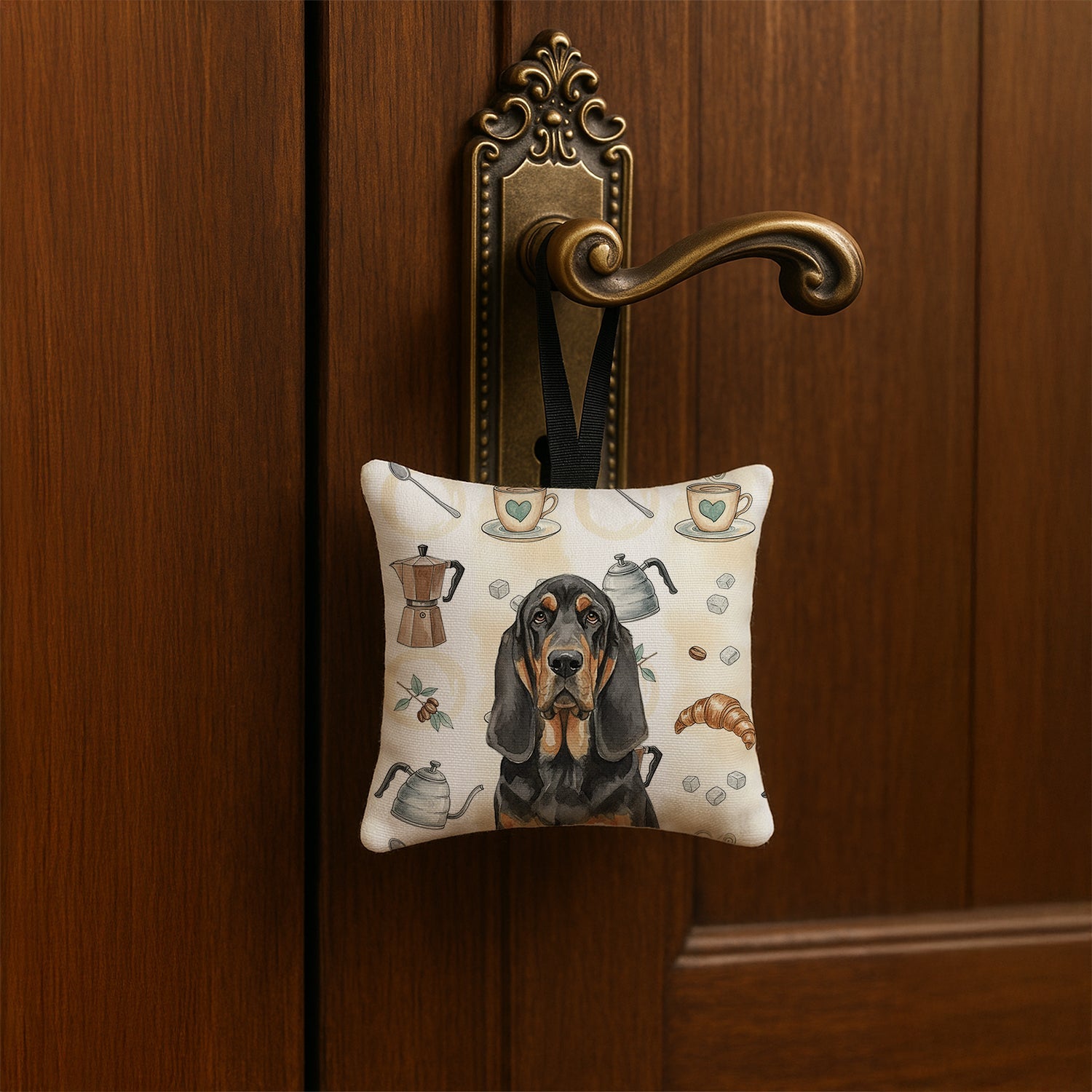 Black and Tan Bloodhound Coffee Bar Hanging Square Fabric Ornament 3.5 � 3.5 Decorative Door-Knob & Tree Hanger, Soft Fabric