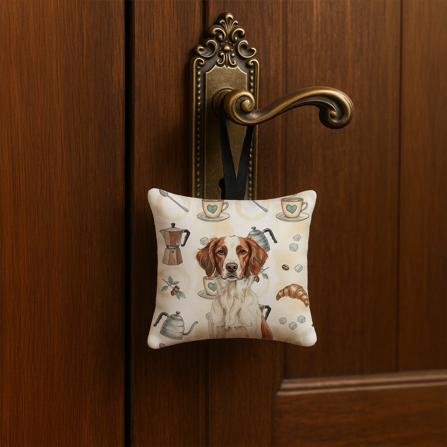 Liver and White Brittany Coffee Bar Hanging Square Fabric Ornament 3.5 � 3.5 Decorative Door-Knob & Tree Hanger, Soft Fabric
