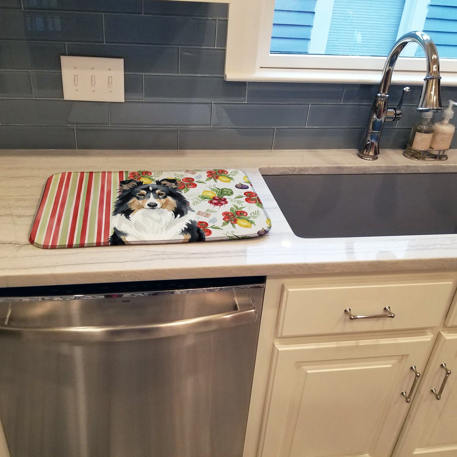 Tricolor Sheltie Vegetables Dish Drying Mat Absorbent Dish Drying Mat Pad for Kitchen Counter Dish Drainer Mat for Countertop, 14 x 21", Multicolor