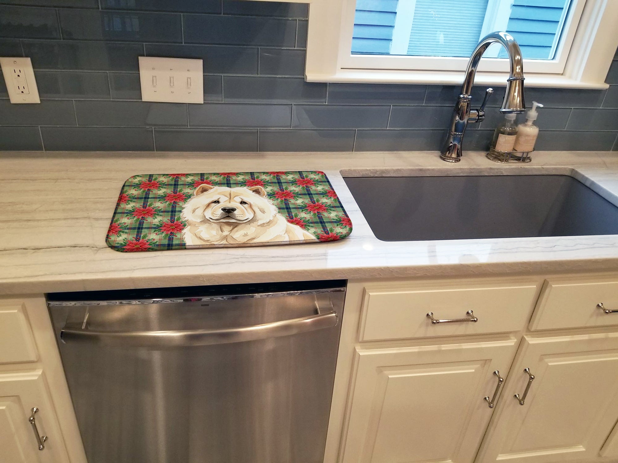 Cream Chow Chow Christmas PoinsettIas Dish Drying Mat Absorbent Dish Drying Mat Pad for Kitchen Counter Dish Drainer Mat for Countertop, 14 x 21", Multicolor