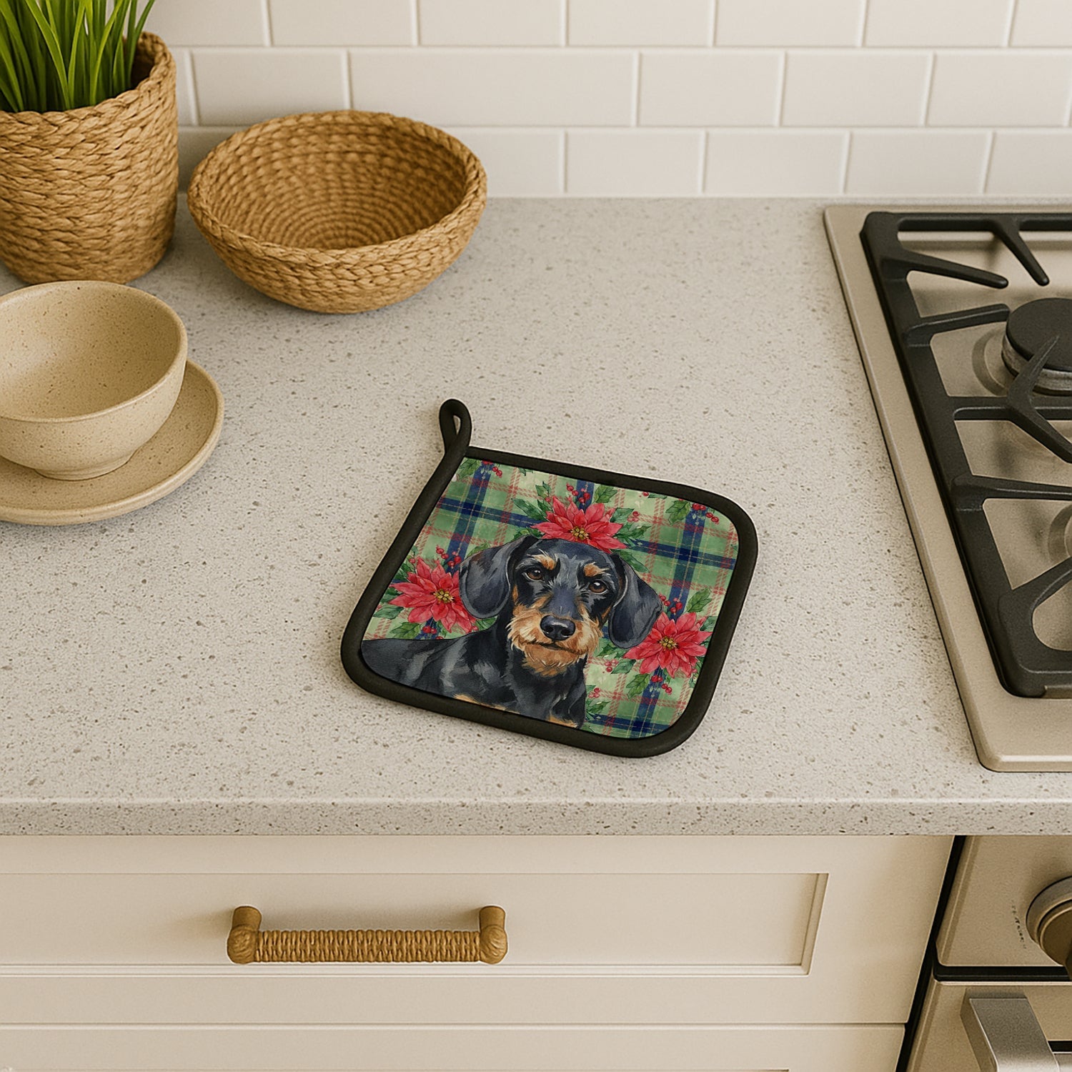 Wirehaired Black and Tan Dachshund Christmas PoinsettIas Pot Holder Set of 2 Heat Resistant Quilted Hot Pads 7.5 x 7.5 Inch, Insulated Kitchen Trivets for Cooking & Baking