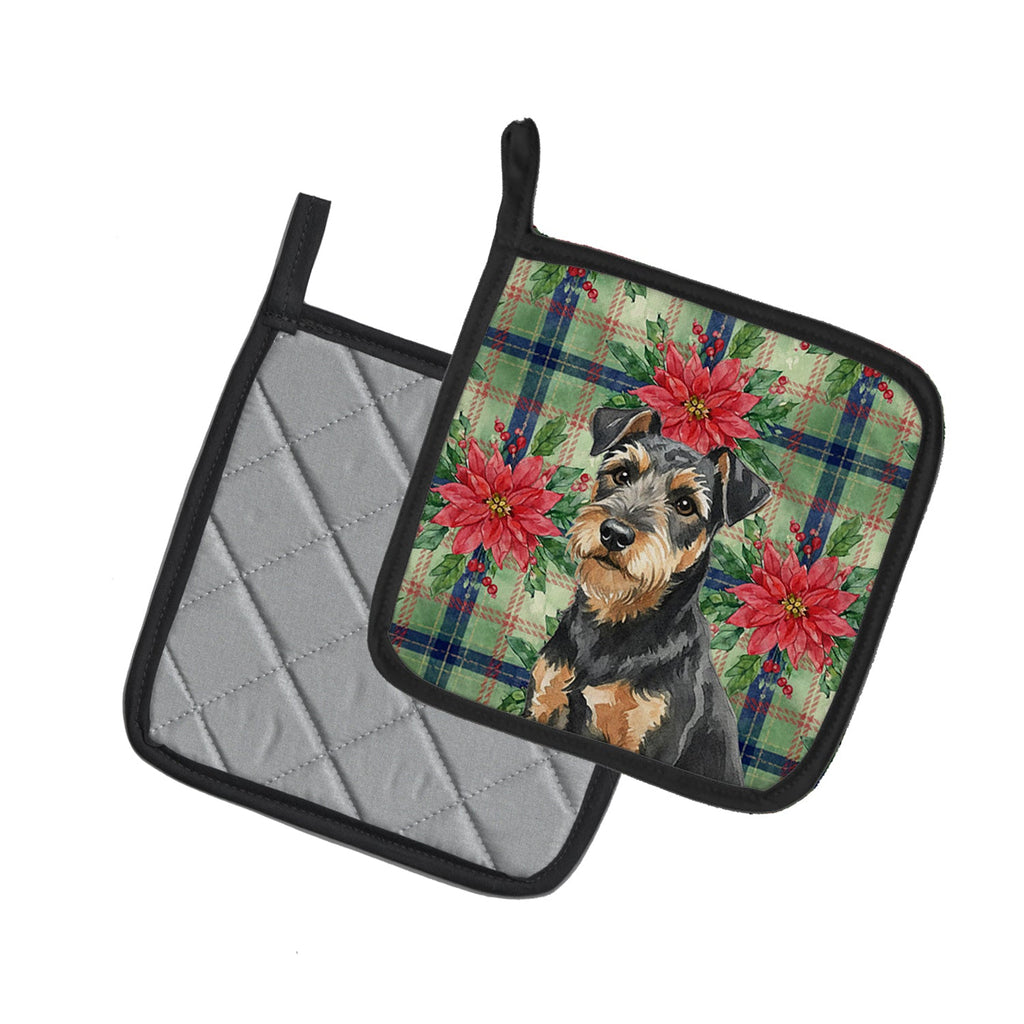 Black and Tan Lakeland Terrier Christmas PoinsettIas Pot Holder Set of 2 Heat Resistant Quilted Hot Pads 7.5 x 7.5 Inch, Insulated Kitchen Trivets for Cooking & Baking