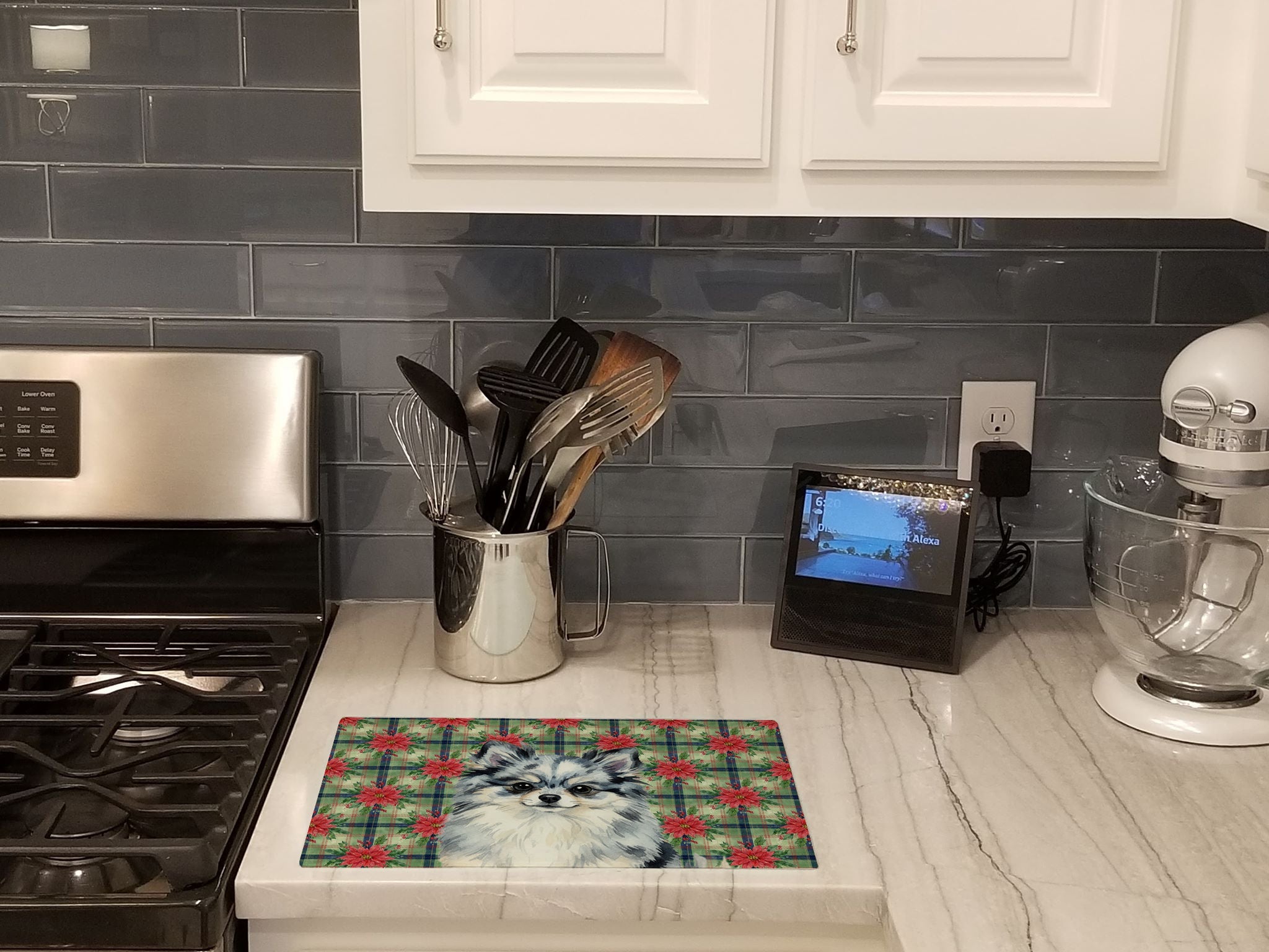 Blue Merle Pomeranian Christmas PoinsettIas Cutting Board Tempered Glass Kitchen Cutting Surface, Heat Resistant Chopping, Non-Slip Feet, Food Prep & Serving