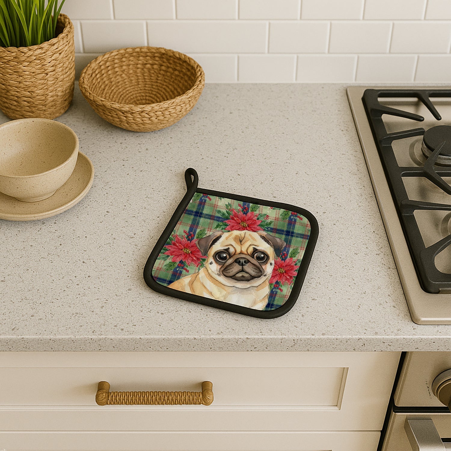 Fawn Pug Christmas PoinsettIas Pot Holder Set of 2 Heat Resistant Quilted Hot Pads 7.5 x 7.5 Inch, Insulated Kitchen Trivets for Cooking & Baking