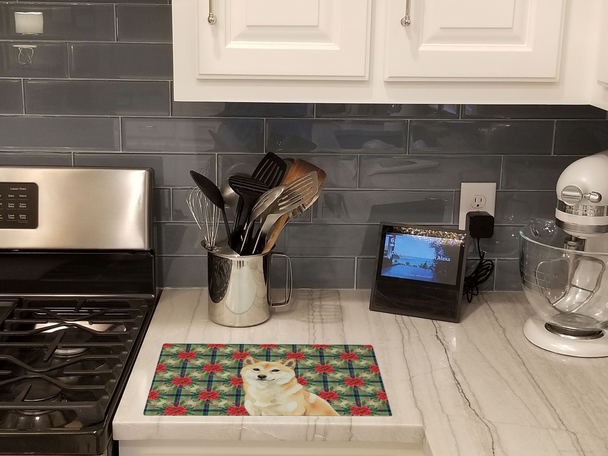 Cream Shiba Inu Christmas PoinsettIas Cutting Board Tempered Glass Kitchen Cutting Surface, Heat Resistant Chopping, Non-Slip Feet, Food Prep & Serving