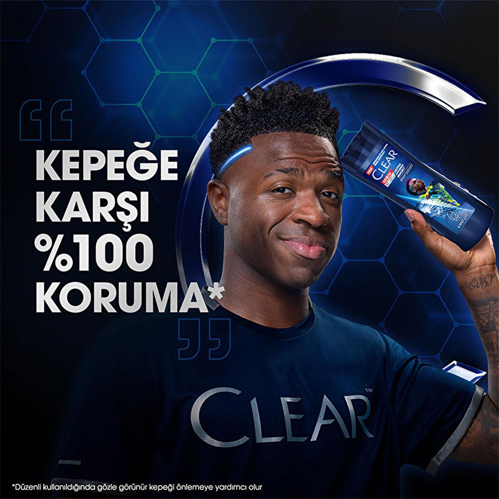 Clear Men Vinicius Junior Ultra Hydro Boost Shampoo - Anti-Dandruff, Moisturizing Shampoo for Men with Cedar Wood & Eucalyptus