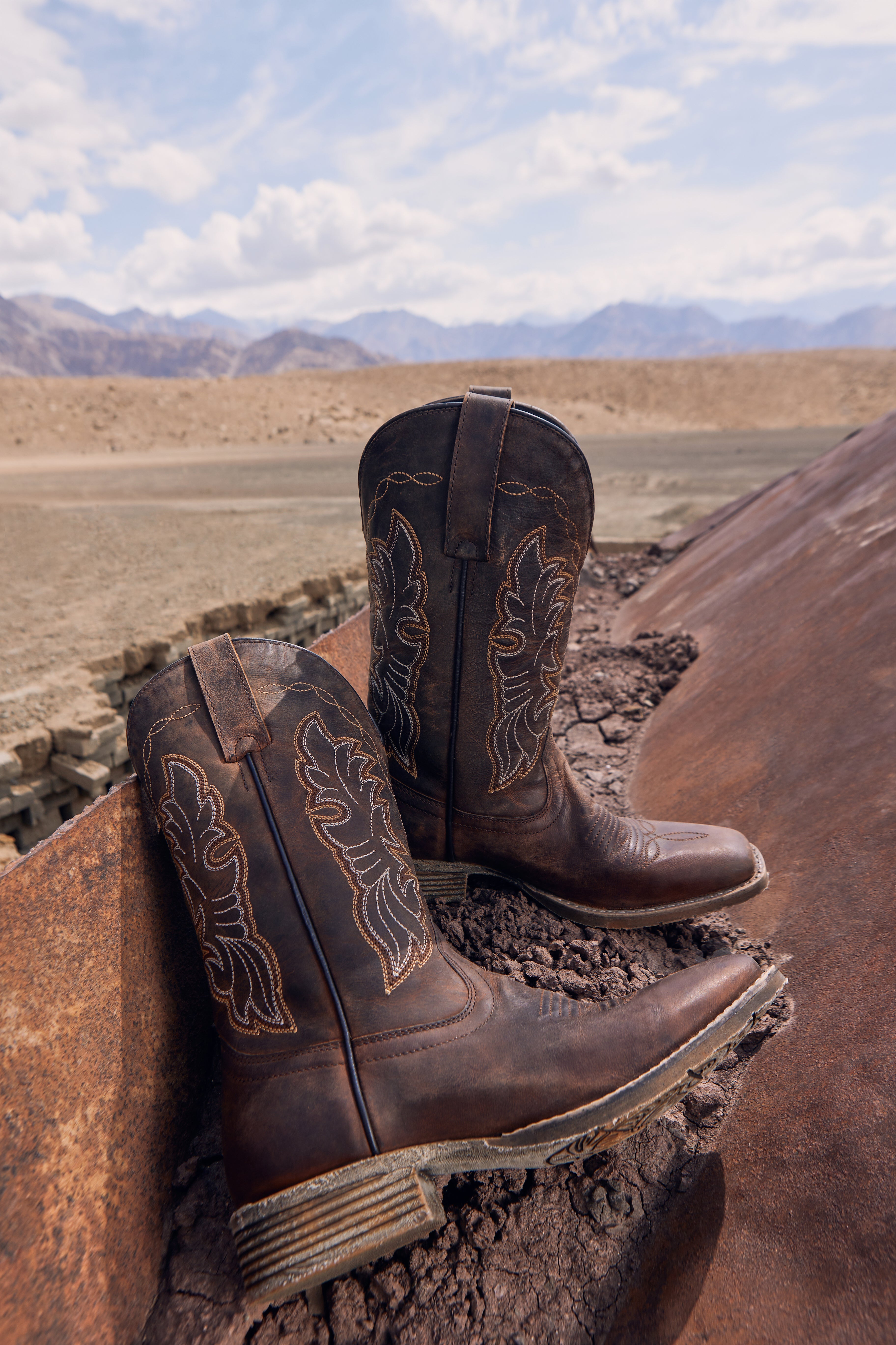 Anita Broncear Boot - PhishStones Products