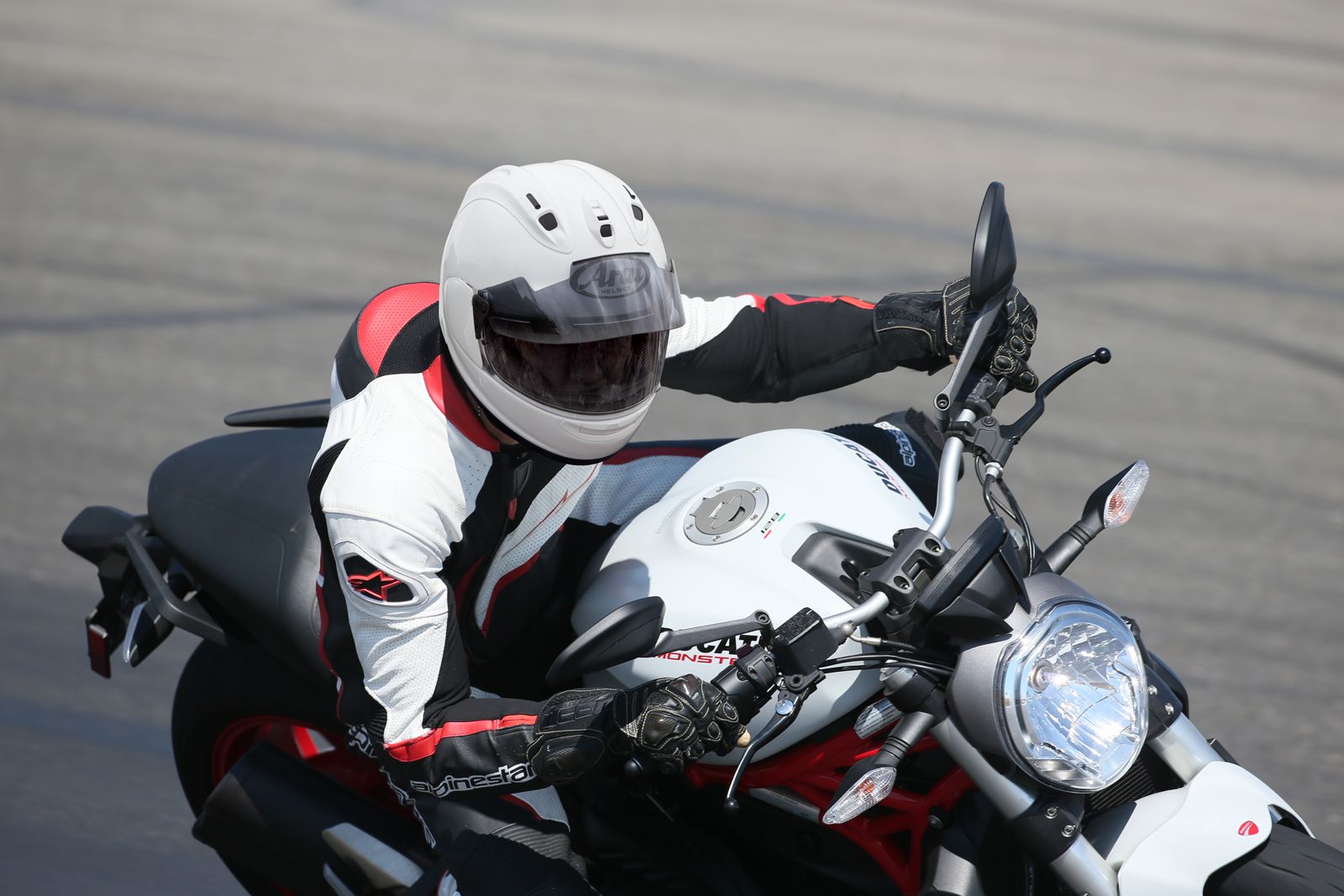 ARAI HELMETS, ARAI HELMETS Corsair-X Helmet - White - Medium 0101-18501 with VAS Shield Mechanism and Advanced Safety Features