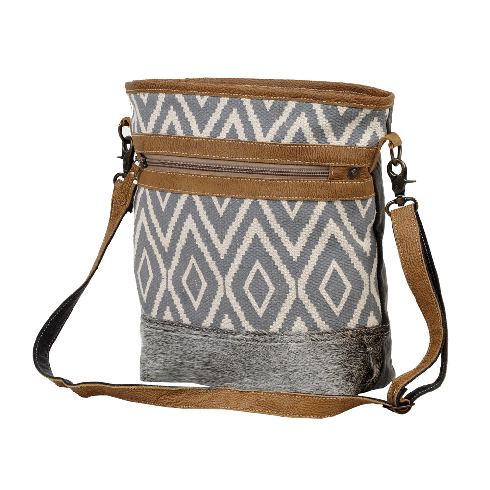 ASSURANCE SHOULDER BAG - PhishStones Products
