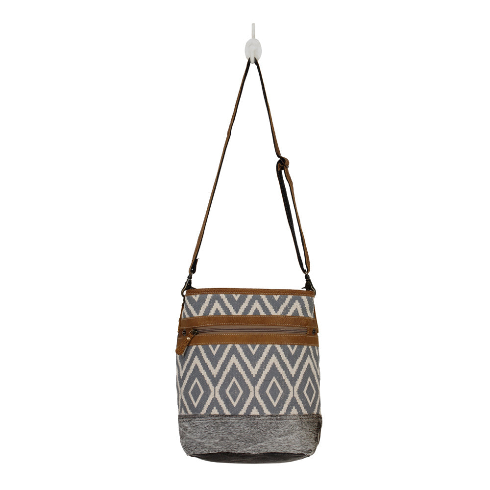 ASSURANCE SHOULDER BAG - PhishStones Products