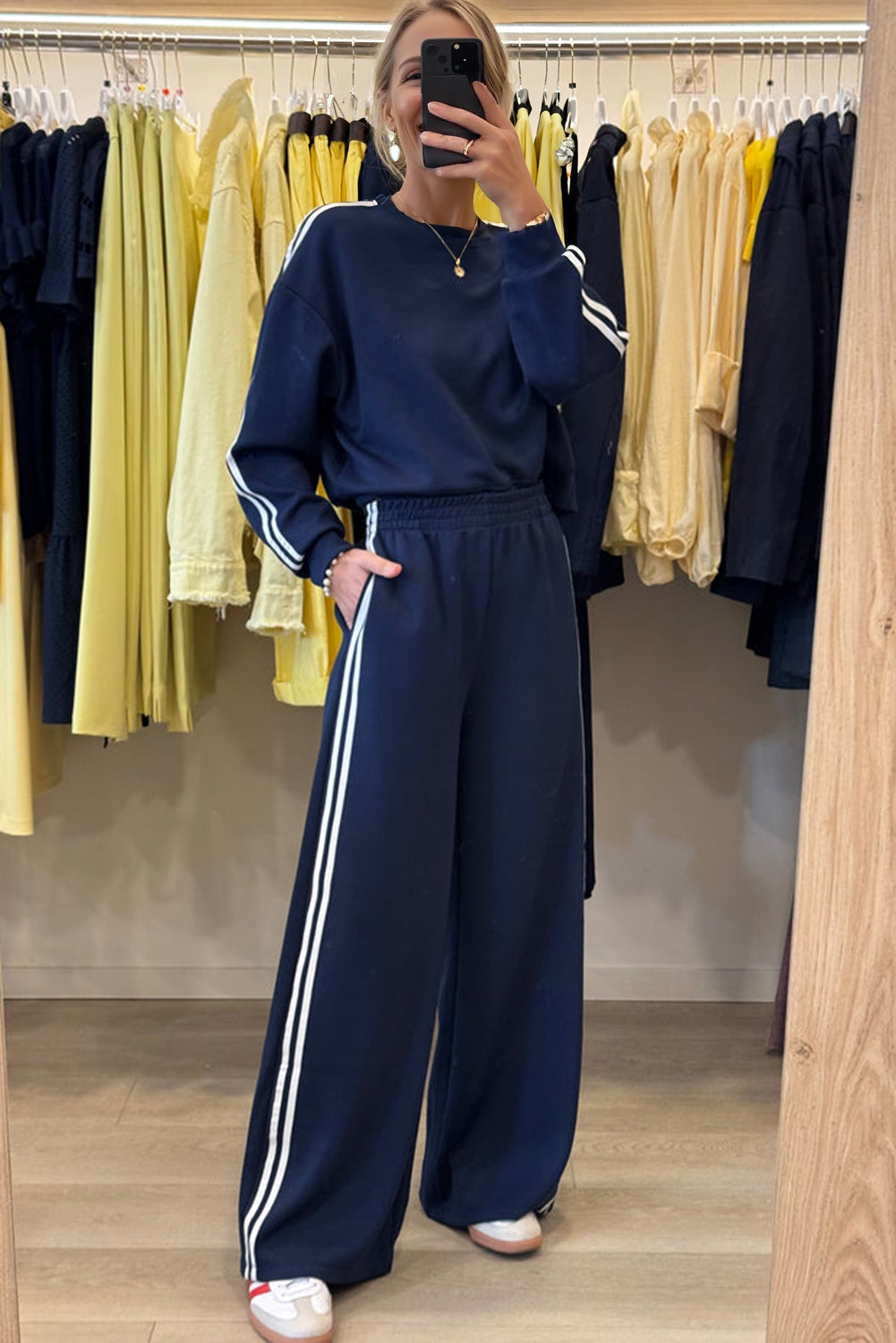 Dirty blue Varsity Striped Detail Crewneck Pullover Elastic Sweatpants 2pcs Outfit