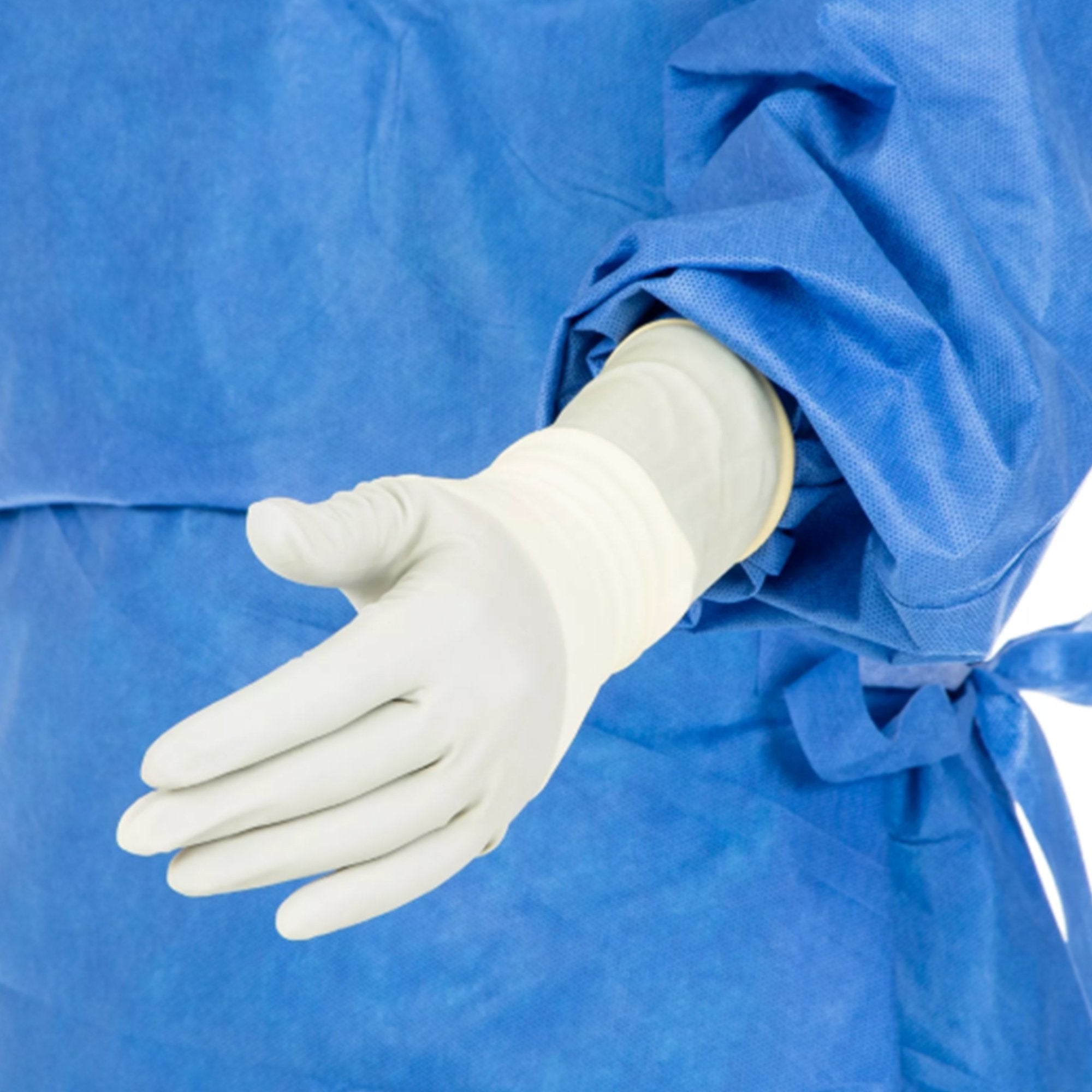 Cardinal Health Astound nonreinforced Surgical Gown With Towel 9515
