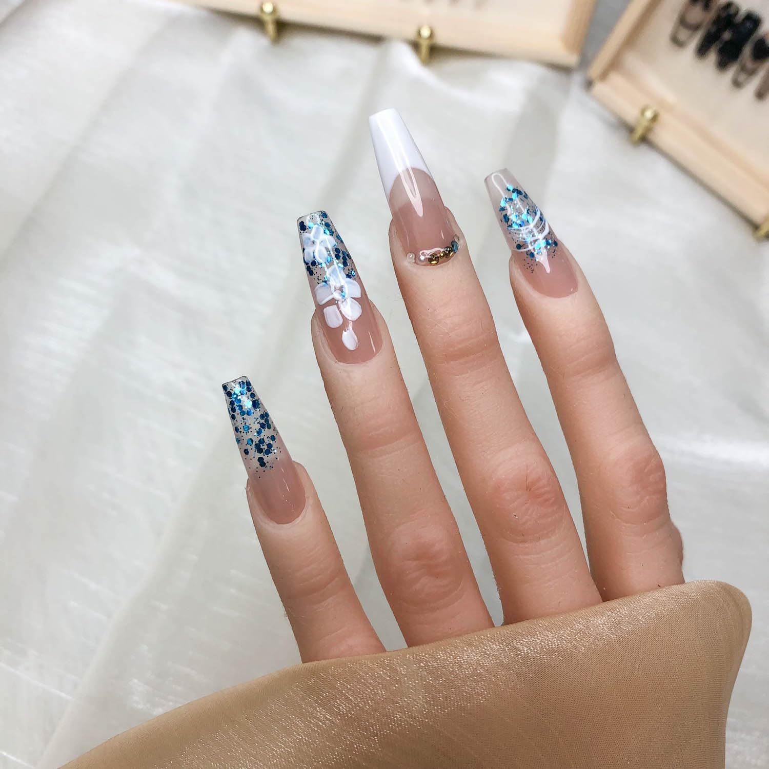 GGddsha Nails Handmade Pmma Acrylic Nails Press On NailsShort Reusable Fake False Nails Kit With Box Gifts ForWomen,Gilded Whisper