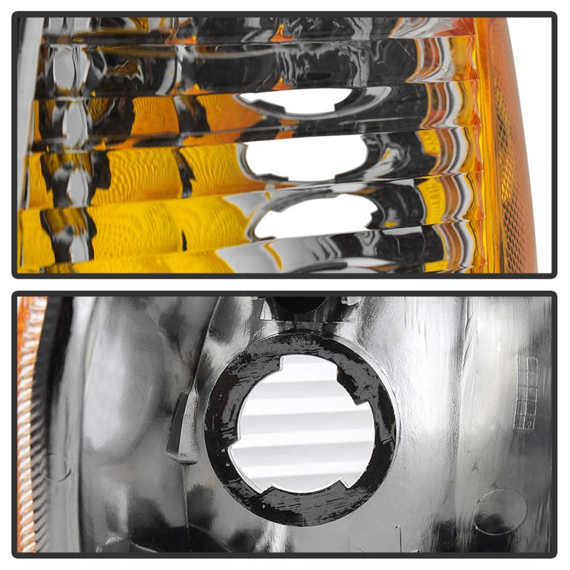 SPYDER xTune 01-03 Ford Explorer Sport 4pc OEM Style Headlights w/Corners - Chrome (HD-JH-FEXP01-ST-C) 9042621