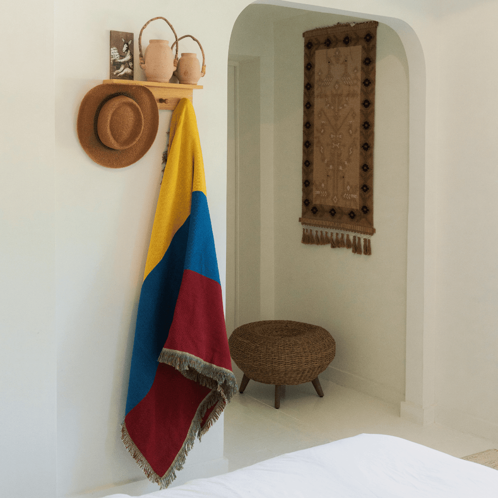 Colombia Flag Woven Throw Blanket - PhishStones Products
