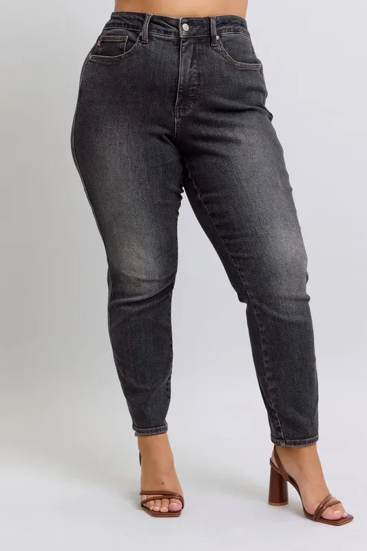 Judy Blue Full Size Mid Rise Tummy Control Slim Jeans Plus Size