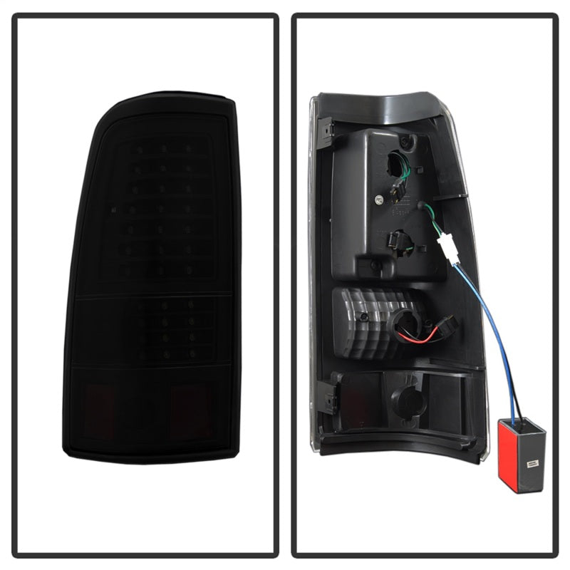 SPYDER xTune 03-06 Chevrolet Silverado 1500 LED Tail Lights - Black Smoke (ALT-JH-CSIL03-LED-BSM) 9037641