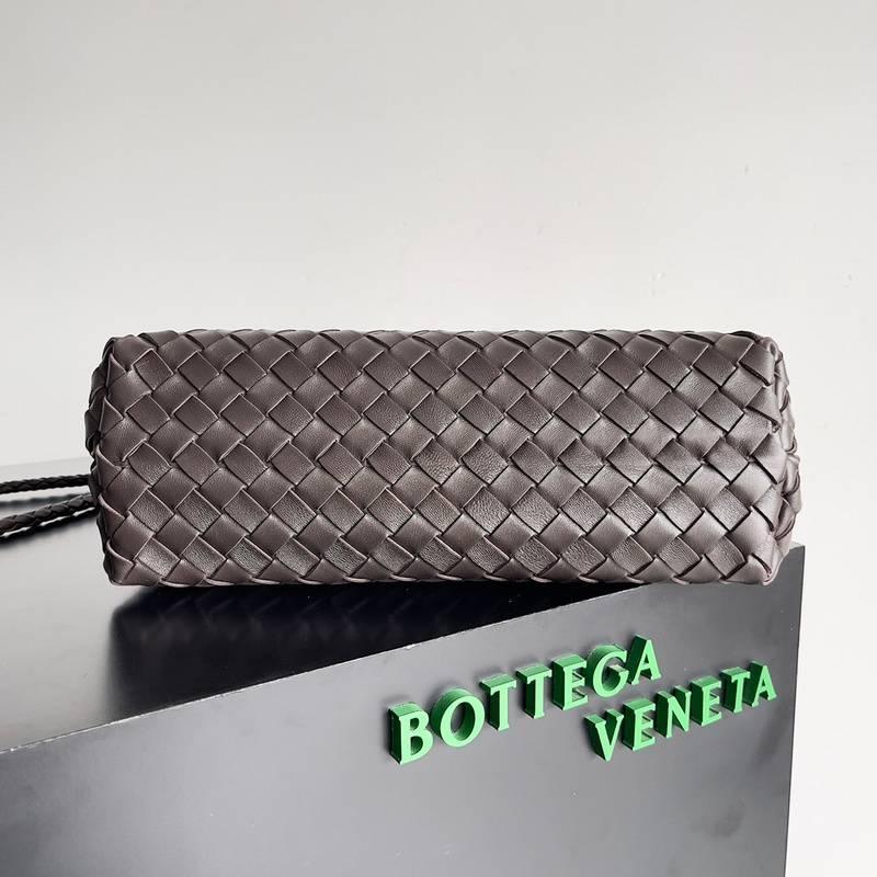 Bottega Veneta Bottega Veneta Andiamo East/West Small Tote Bag