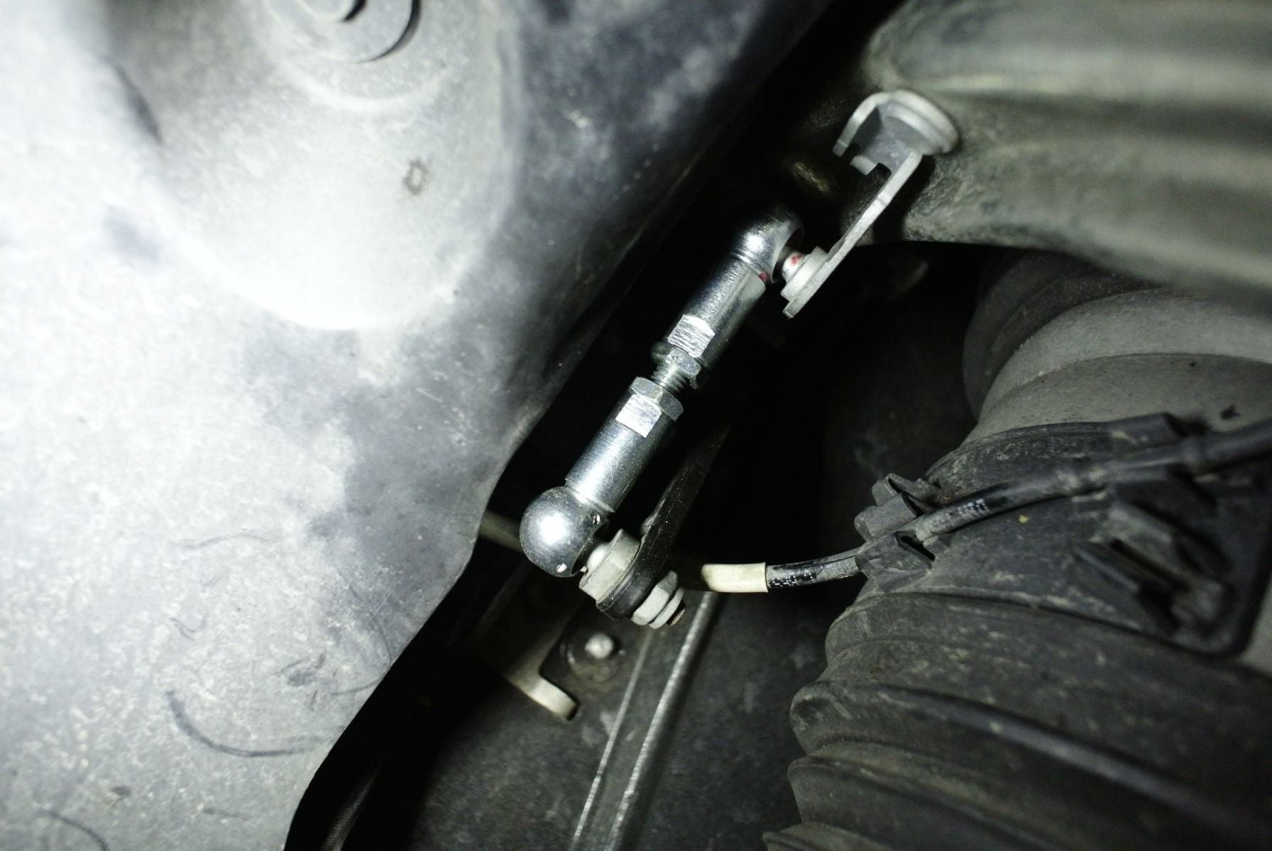 Megan Racing MRC Air Links Universal Adjustable Lowering Link Kit 10mm Ball Size - MRC-BM-0401