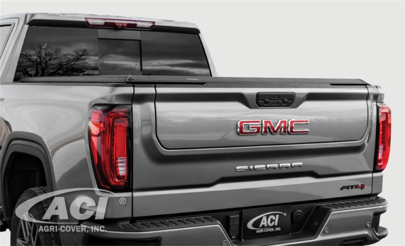 Access LOMAX Pro Series Tri-Fold Cover 19+ Chevy/GMC 1500 6ft 6in Bed (w/ or w/o MultiPro Tailgate) B0020089