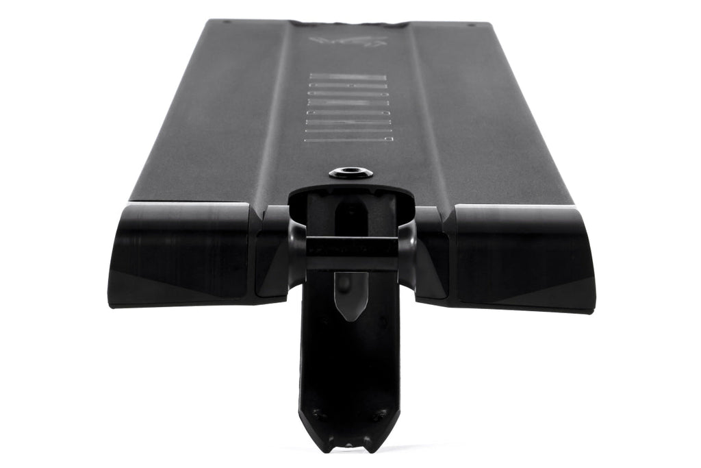 Ethic Lindworm V4 150 Scooter Deck 22.8″ - Black