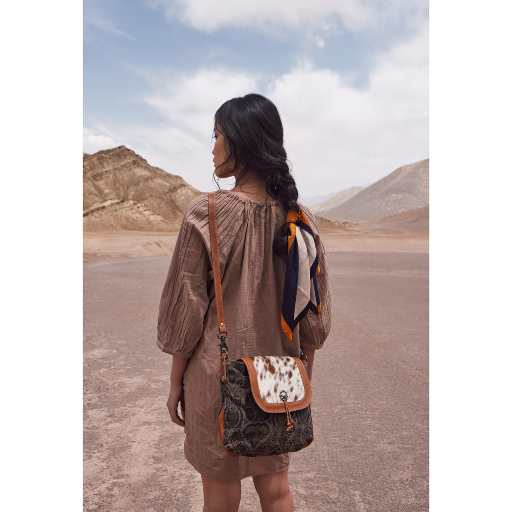 Excellence Shoulder Bag - PhishStones Products