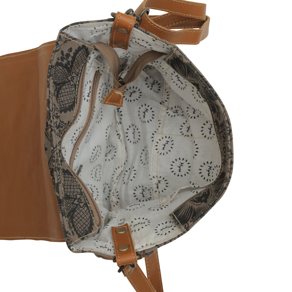Excellence Shoulder Bag - PhishStones Products
