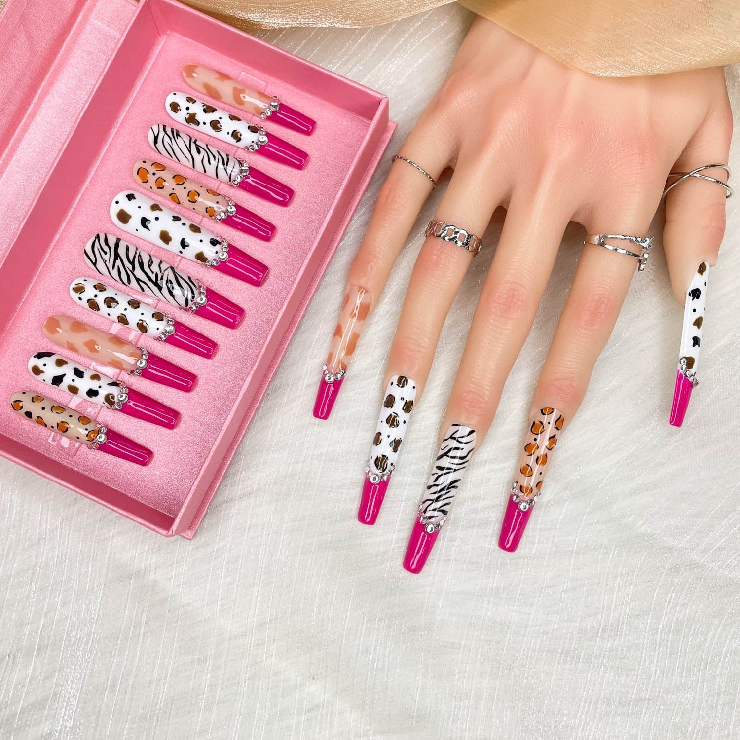 GGDDSHA Nails 10pcs Handmade Press On Nails -GlitterGold Diamond Extra Long Stiletto Reusable Gel UV FinishedFalse Nails, Designer Fashion 3D Hand-painted Nails ,Diamond Zebra