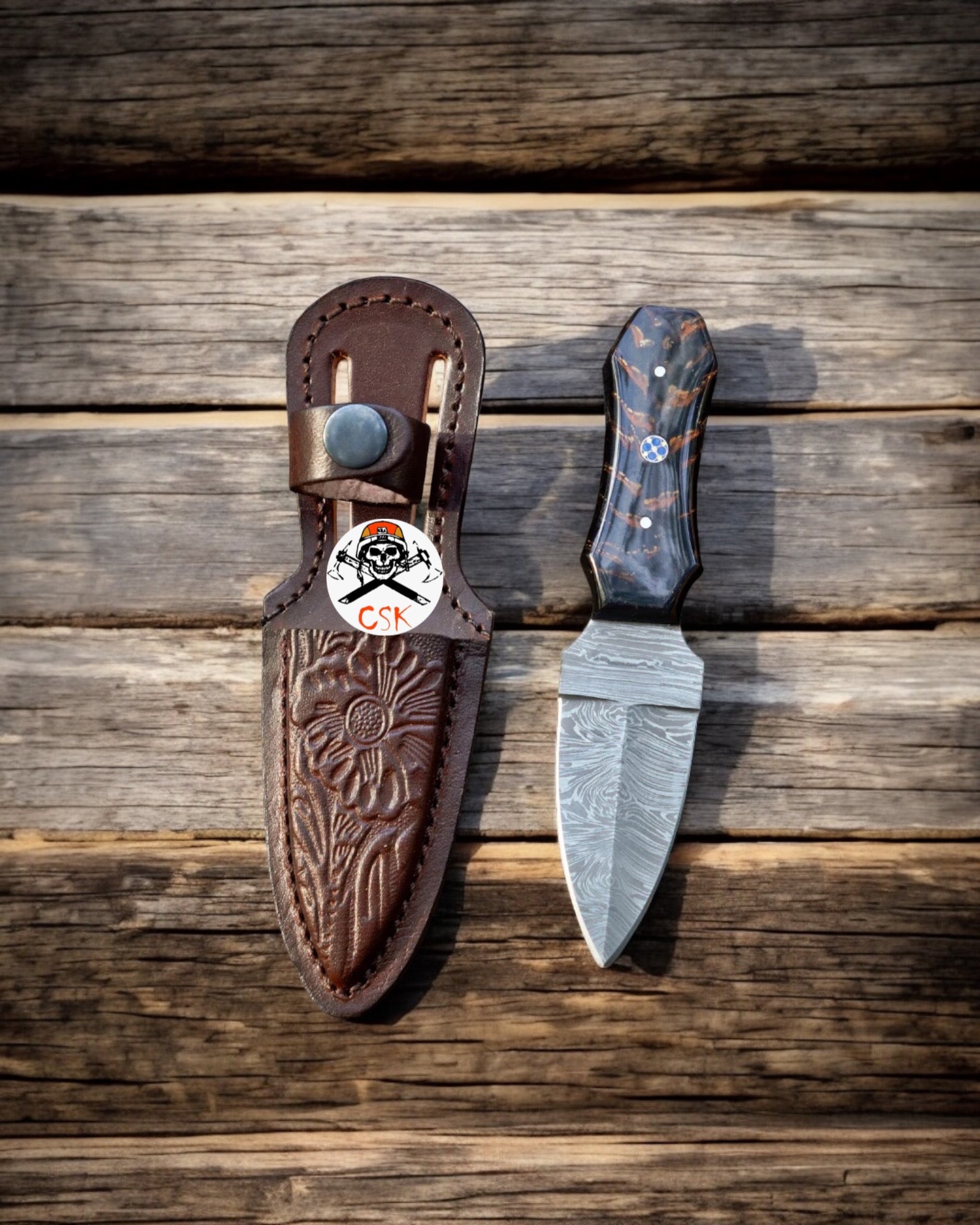Field Damascus Knife with Epoxy Pine Cone Handle - PhishStones Products