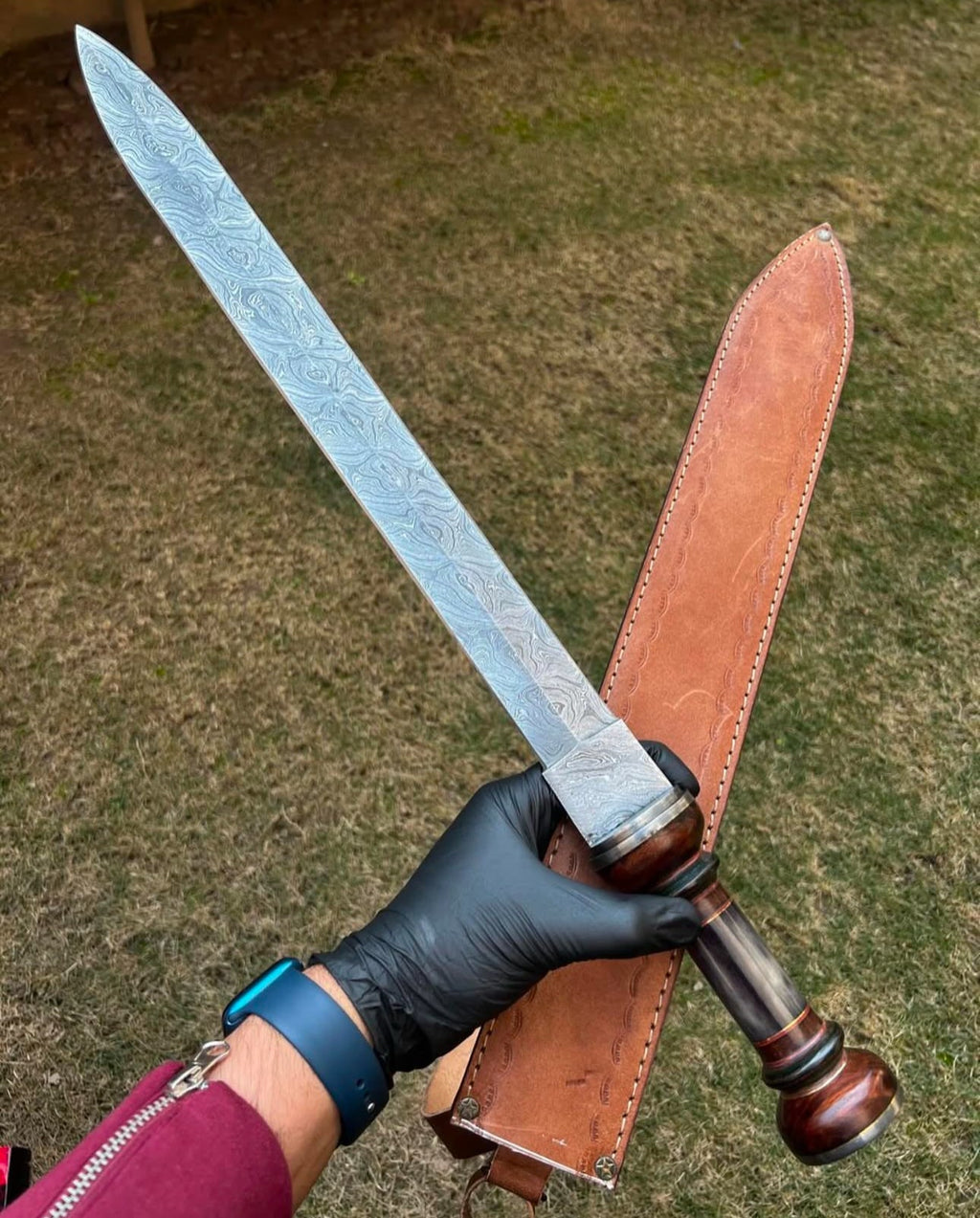 Gladiator sword with Damascus Blade - PhishStones Products