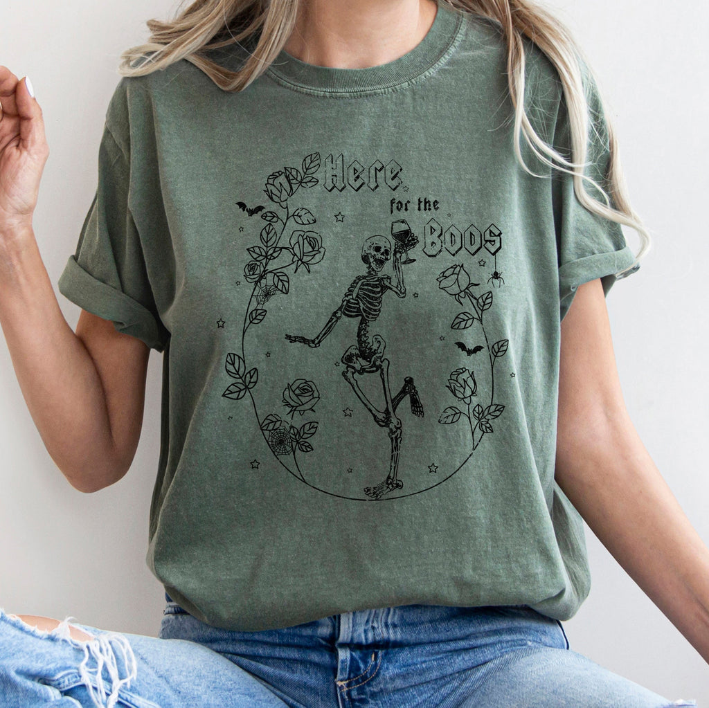 Here For The Boos Retro Halloween Vintage Night Party Spooky Illustration Comfort Colors Tee