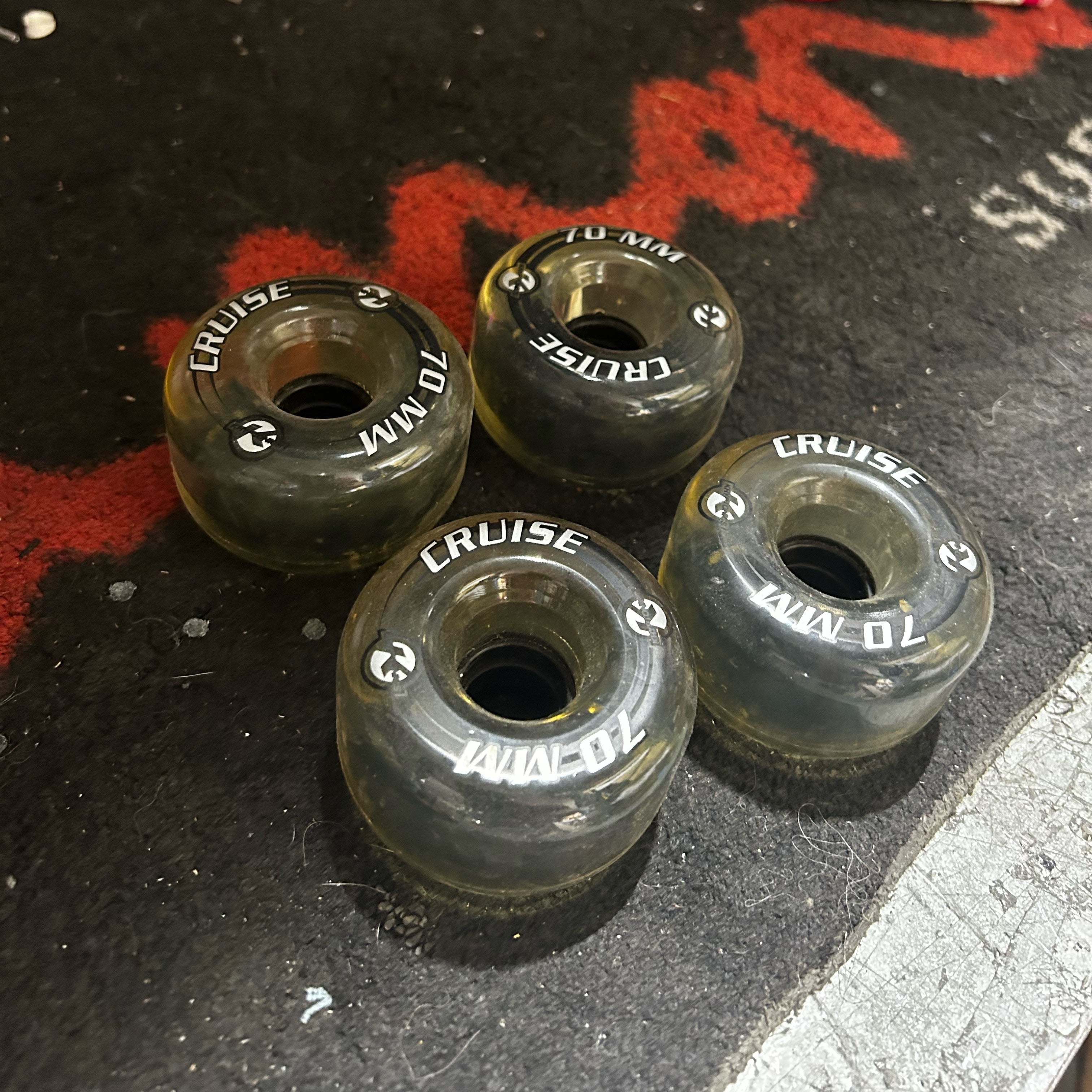 Kryptonics Cruise 70mm 80a Floor Model Wheels - Clear (Set of 4)