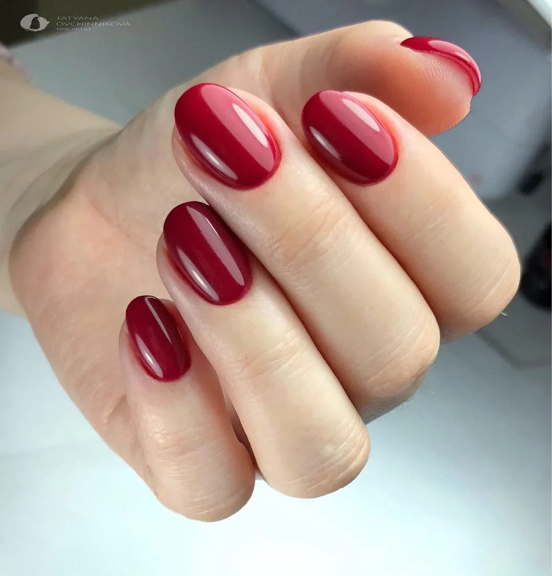 Luxio - Ruby Gel Polish, 15ml