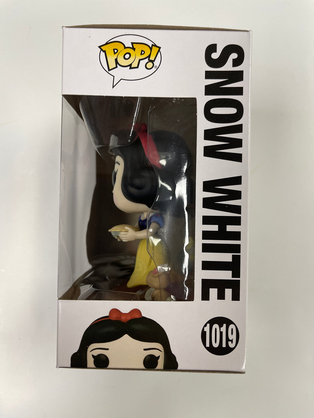 Funko Pop! Disney Princess Snow White With Pie #1019 Ultimate Collection 2021
