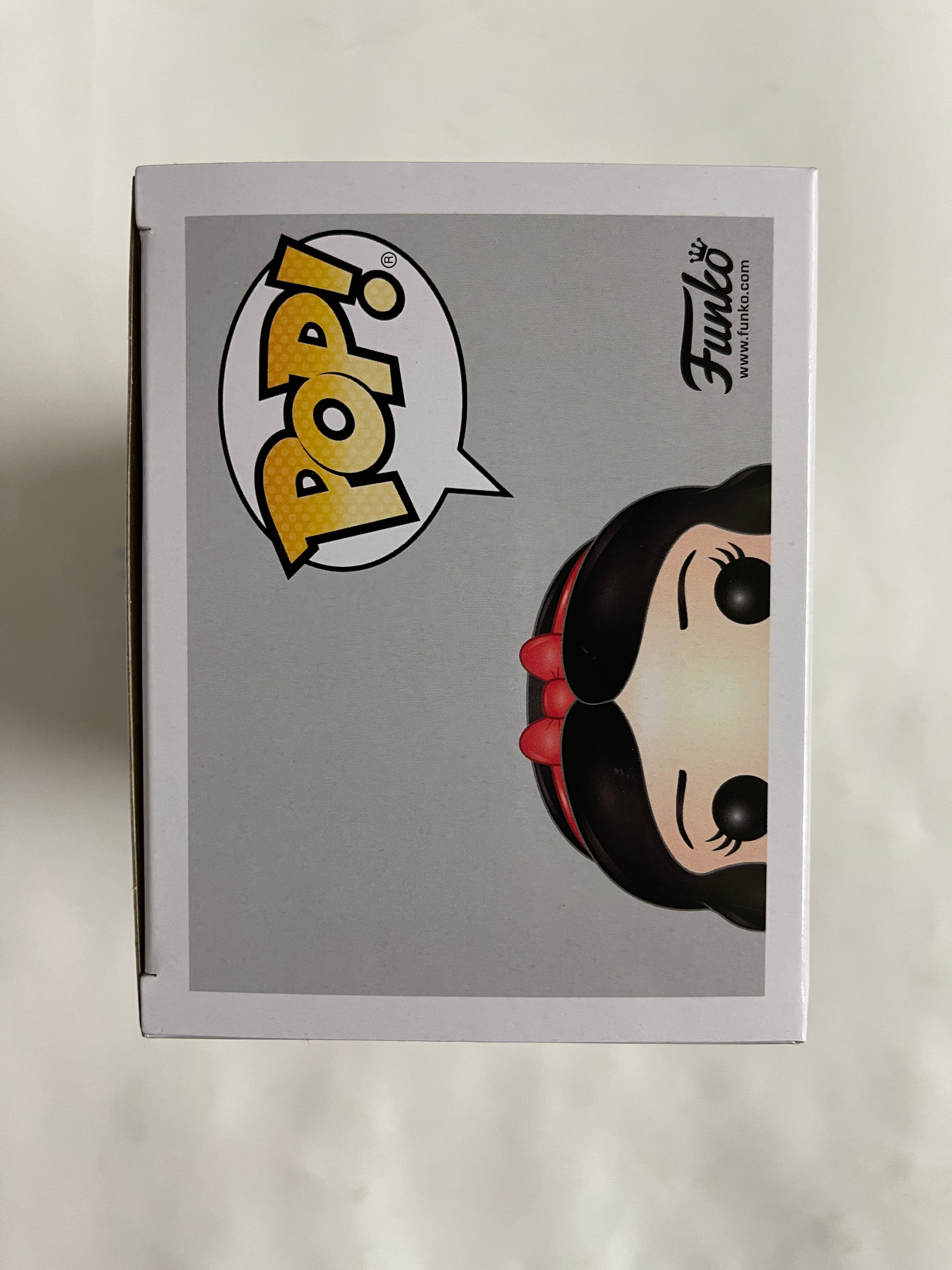 Funko Pop! Disney Snow White #339 Snow White and the 7 Dwarfs 80th Anniversary