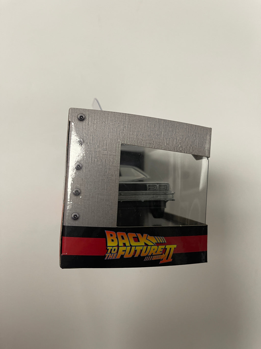 Jada Toys Back To The Future Part II Time Machine 1:32 Scale Die-Cast Deloreon