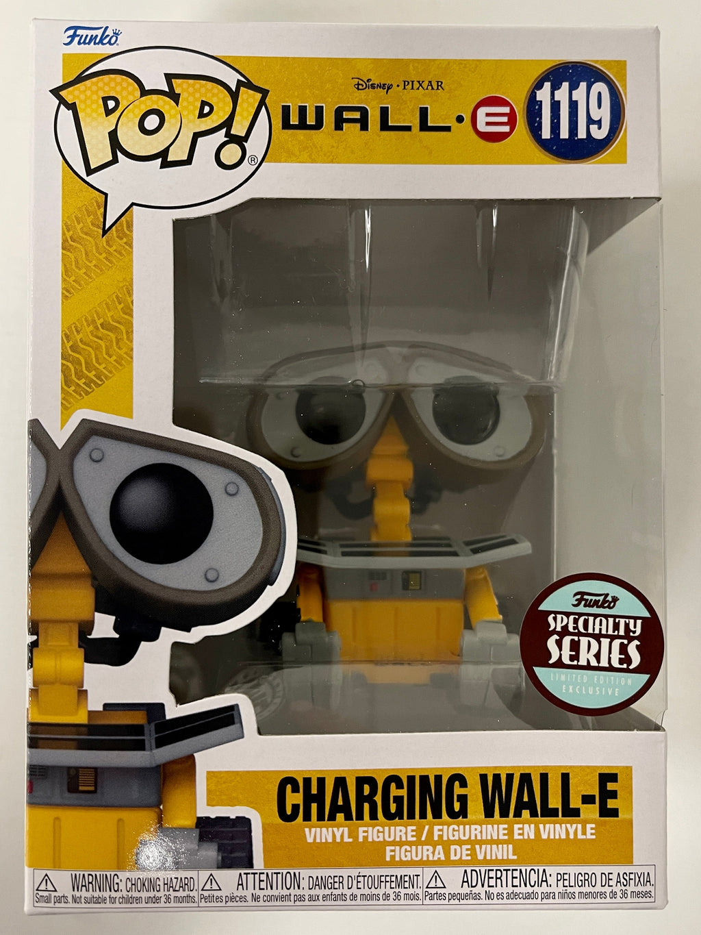 Funko Pop! Disney Charging Wall-E #1119 Pixar Specialty Series 2021 Exclusive
