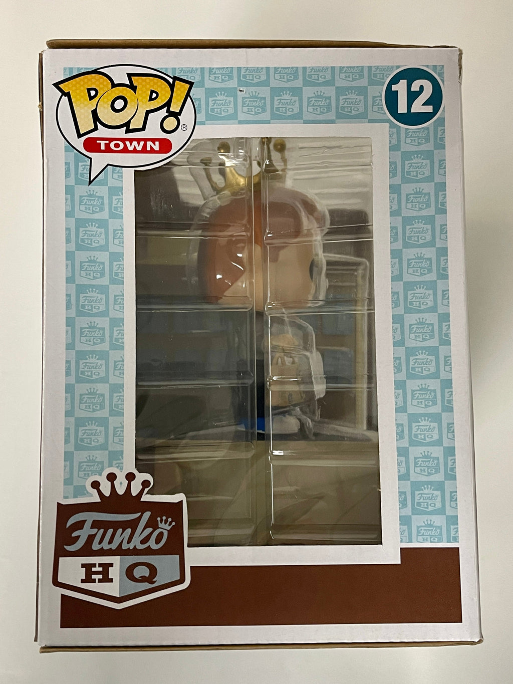 Funko Pop! Town Freddy Funko with Headquarters HQ #12 ECCC 2020 Spring Con Exclusive Box Dmg