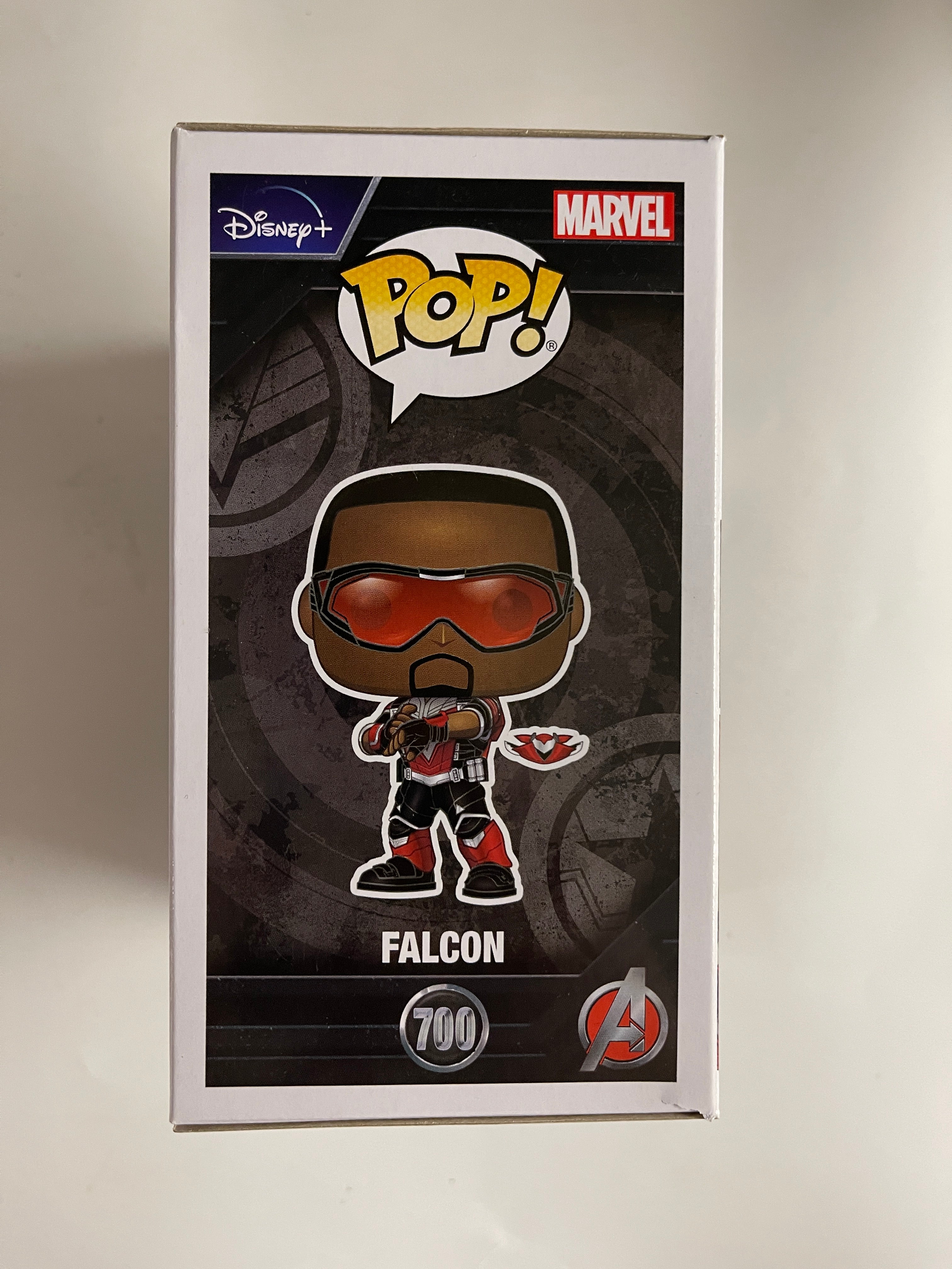Funko Pop! Marvel Falcon W/ Redwing #700 Falcon & The Winter Soldier Disney 2021
