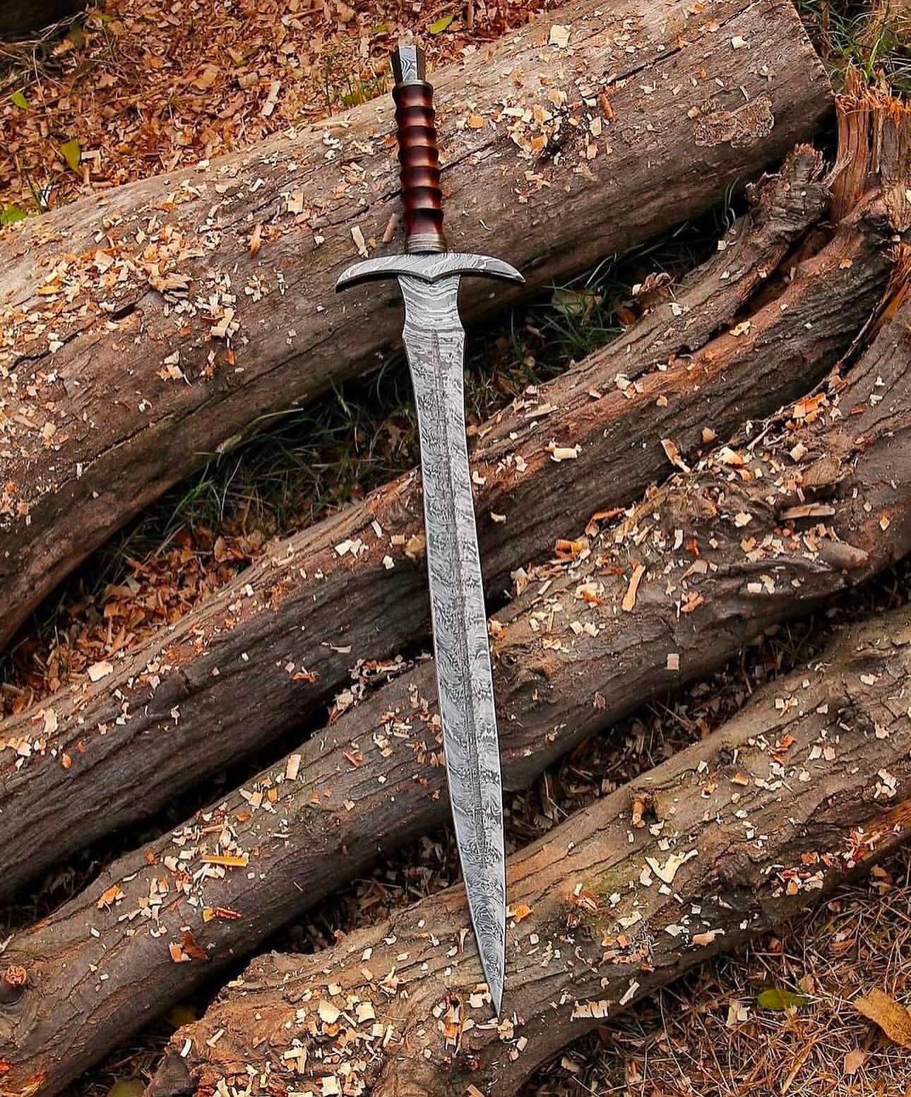 Kingslayer Arming Sword with Damascus Blade - PhishStones Products