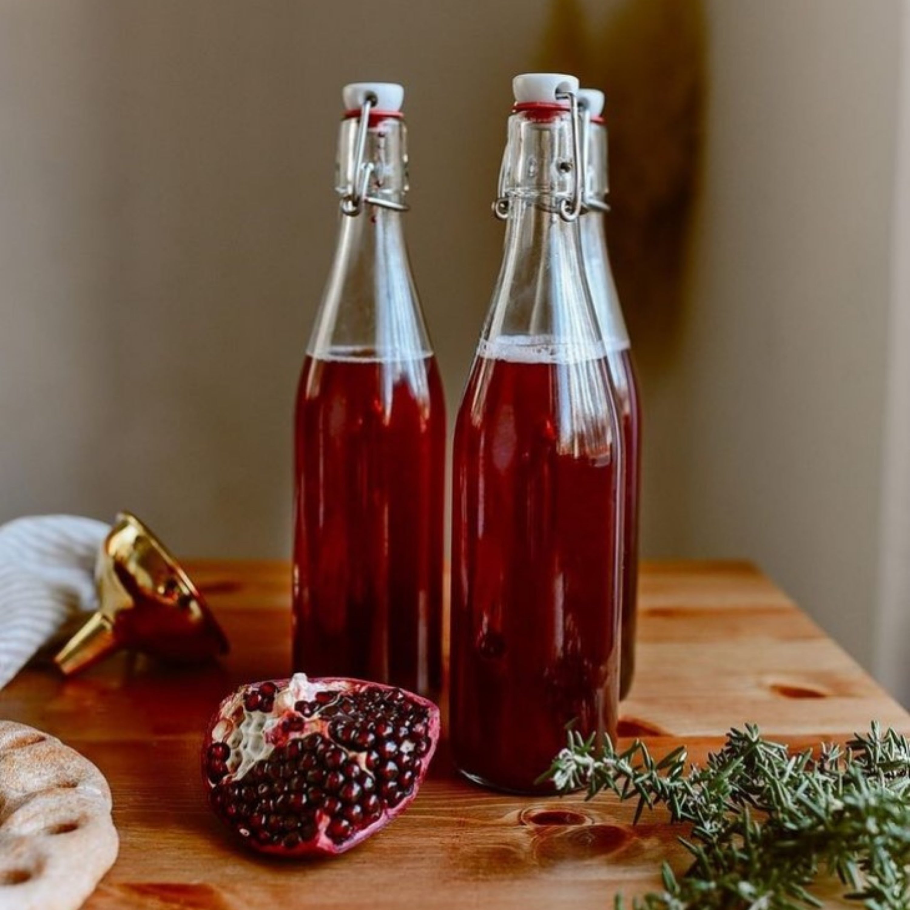 Le Parfait Bottles, French Glass Swing-Top and Milk Bottles with Reusable Caps