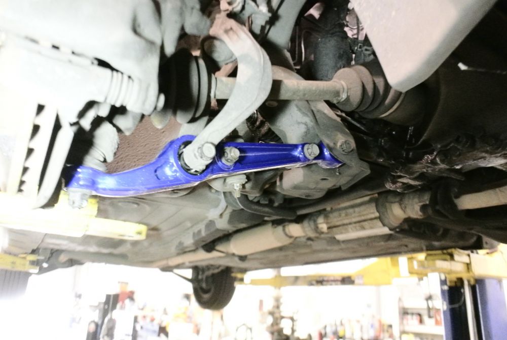 Megan Racing Front Lower Control Arm for 1994-2001 Acura Integra MRS-HA-0524-II