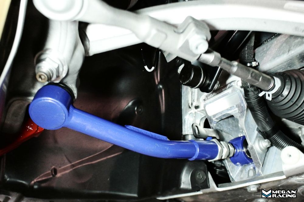 Megan Racing Front Lower Camber Arm for BMW M3/M4 G80/82 2021+ Adjustable Length Spherical Bushings Steel Alloy Powdered MRC-BM-0524-ii