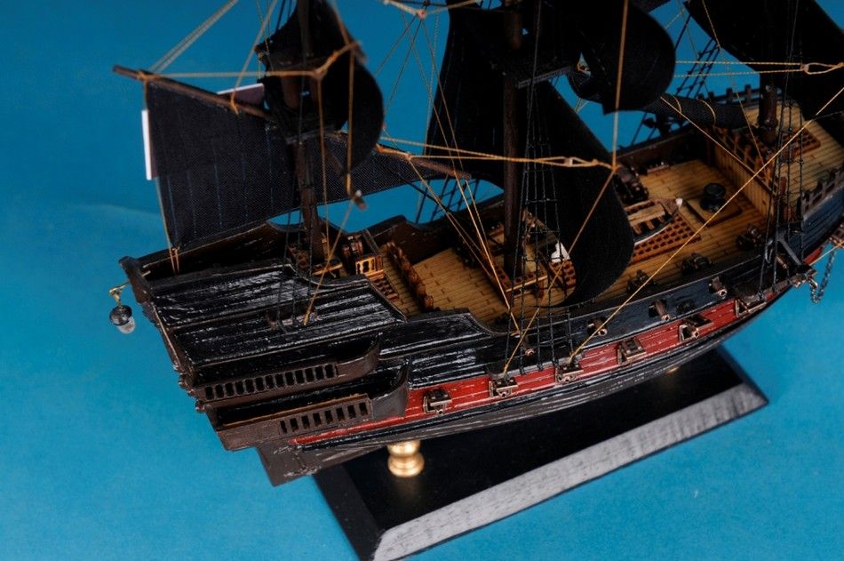 Captain Kidd's Black Falcon Limited Model Pirate Ship 15""