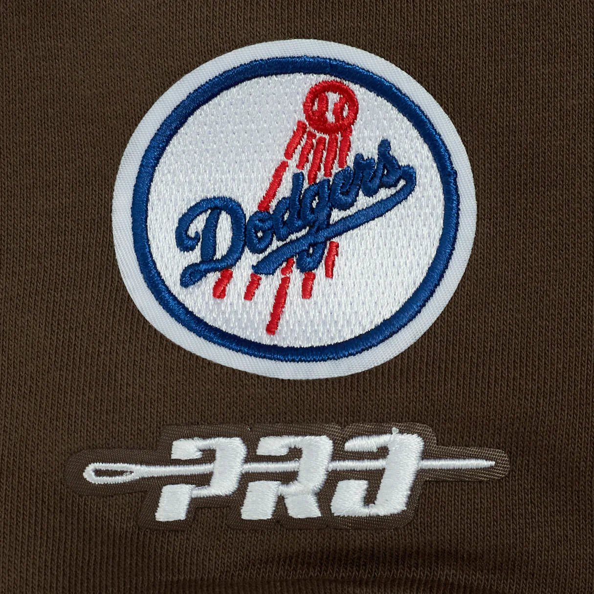 Pro Standard Womens LA Dodgers Cropped Wingspan Crewneck - Brown - PhishStones Products