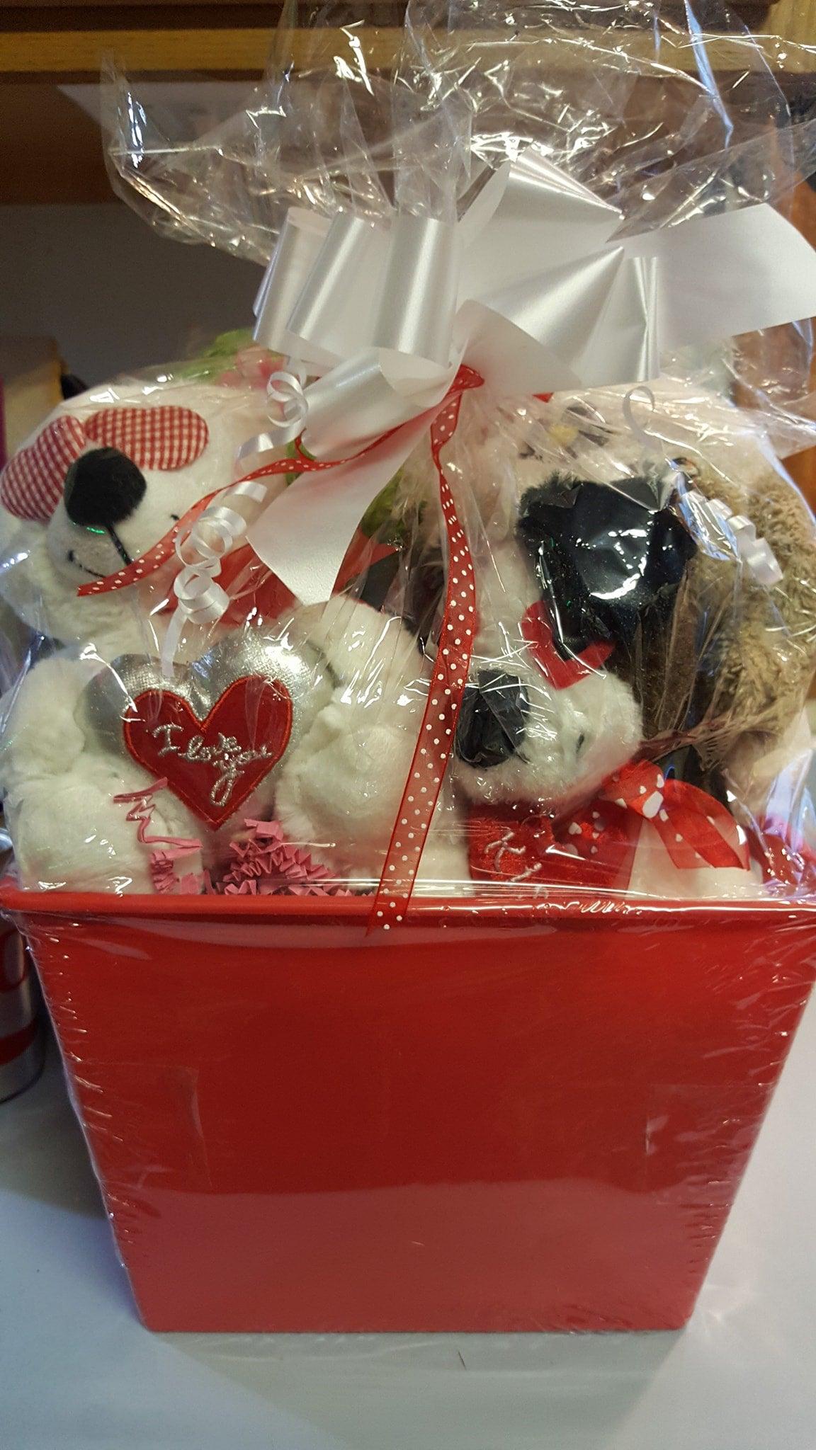 10% OFF! Puppy Love SQUEAKY Dog & Puppy Gift Basket: 3 Sizes
