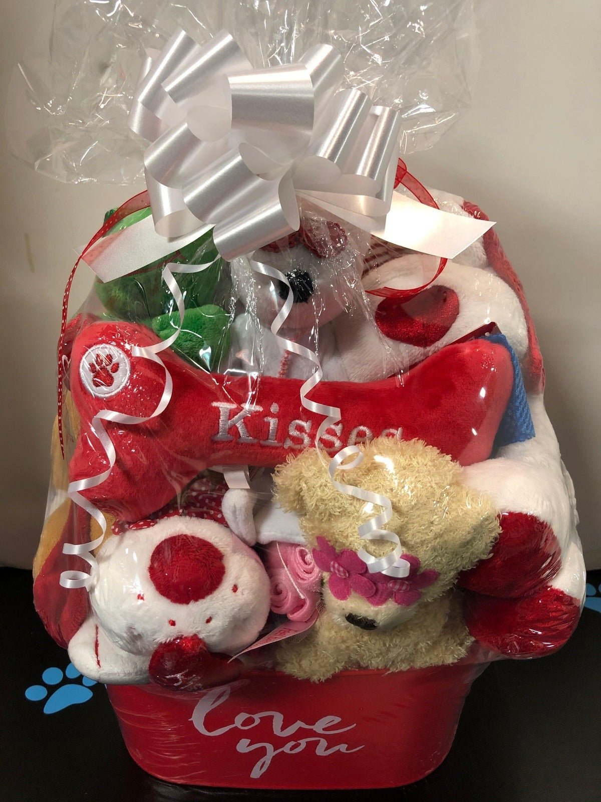 10% OFF! Puppy Love SQUEAKY Dog & Puppy Gift Basket: 3 Sizes